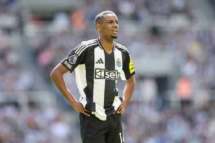 Liverpool transfer news: Reds 'won't rule out' Alexander Isak deal and Hugo Ekitike update