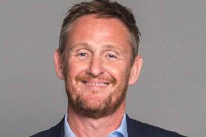 Sale Sharks tycoon Simon Orange buys steel giant