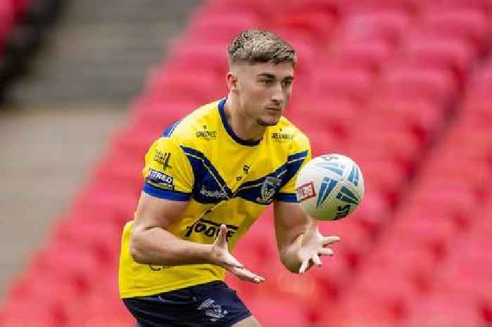 Warrington Wolves accept Hull KR transfer bid for young forward