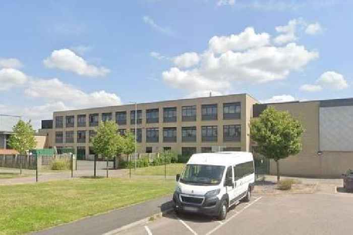 Essex PE teacher who drank alcohol before driving school mini bus allowed to keep teaching