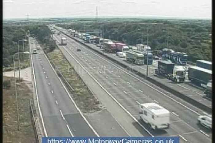 Live M25 updates as motorway shuts after huge multi-vehicle crash' with 'people on road' near Brentwood