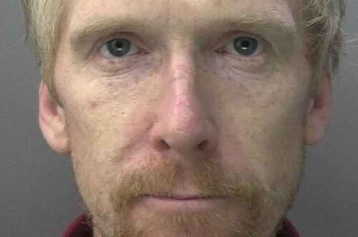Call 999 if you see man police say has 'scruffy beard' wanted on recall to prison