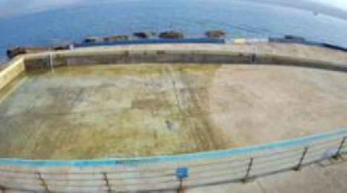 Mother nature blamed for empty seafront pool