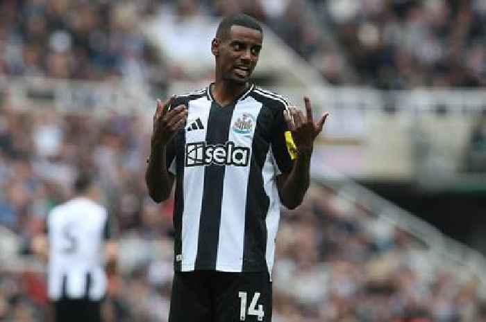 Liverpool's stance on £85m striker revealed as British-record double transfer hinted