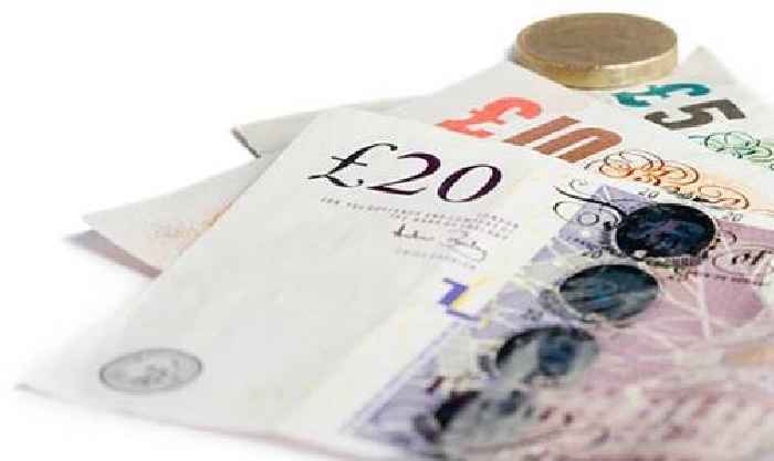 DWP benefit 'replaced' with people who claim being paid £293 today
