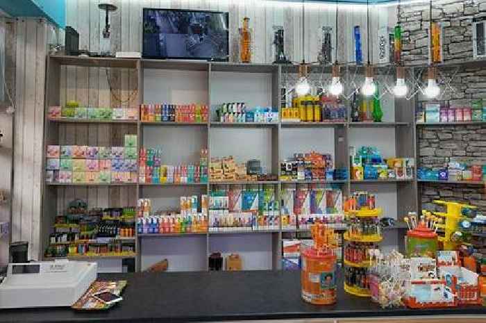 Shop shut down after selling illegal vapes to children