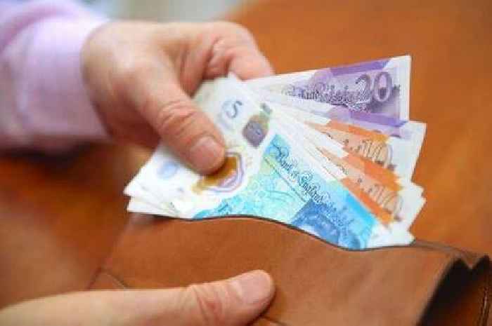DWP: State pensioner couples under 80 to get £100 payment