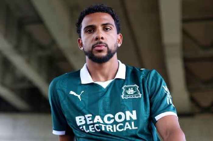 Plymouth Argyle sign Xavier Amaechi to add to attacking options