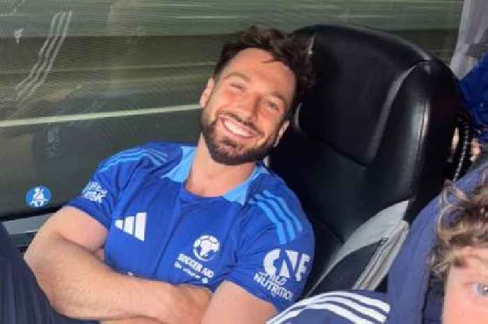 Sam Thompson reveals why he was embarrassed on a recent date