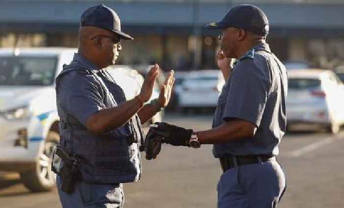 News24 | Eastern Cape transport dept crew robbed while repairing flood-damaged road