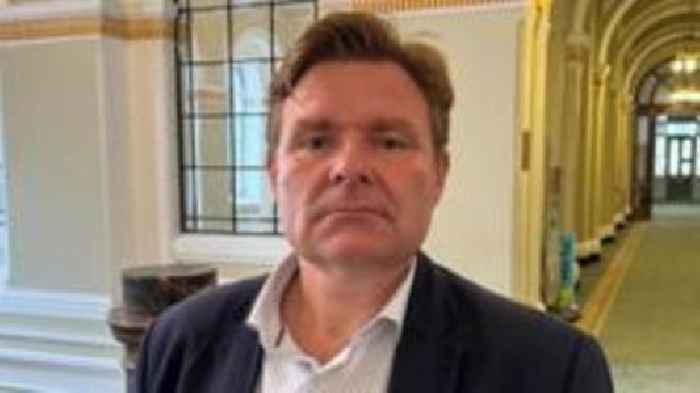 Some refuse workers will lose money - council leader