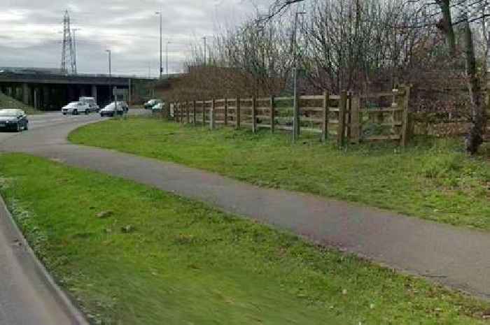 Footpath next to M5 near Bristol accidentally blocked by contractors