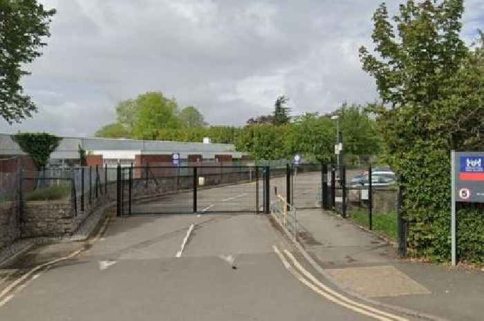 School turns 'dozens' of pupils away for wearing PE kit in heatwave