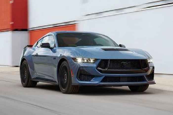 JOHN MURDOCH'S DRIVE TIME: We get behind the wheel of the Ford Mustang and discover the end has arrived for the Honda Civic Type R