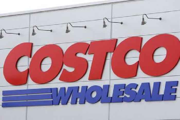 Man fatally shot in broad daylight outside busy Costco store