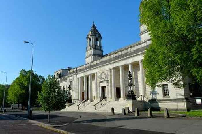 Dad-of-two took police on 'long and deliberate' chase despite car's tyres being damaged by Stinger