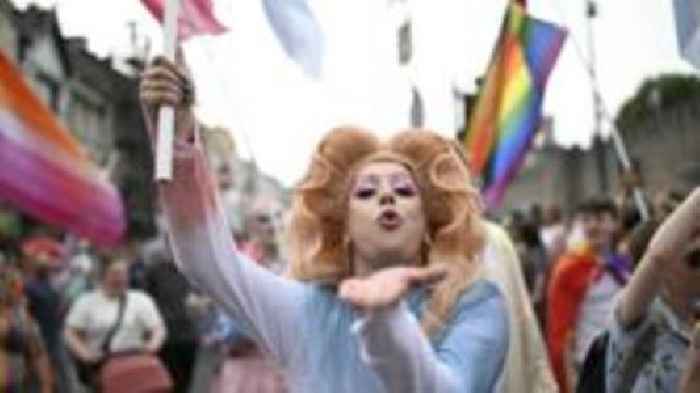 Thousands join 40th anniversary of Pride Cymru