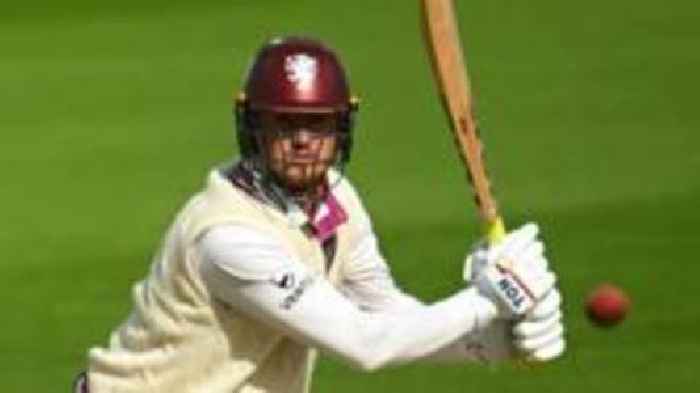 Kohler-Cadmore hits ton as Somerset dominate Bears