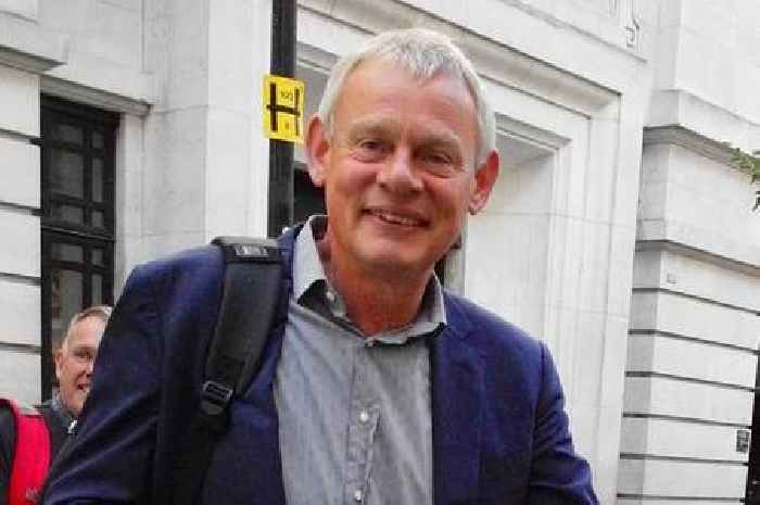 Martin Clunes to appear in huge Hollywood movie opposite Margot Robbie