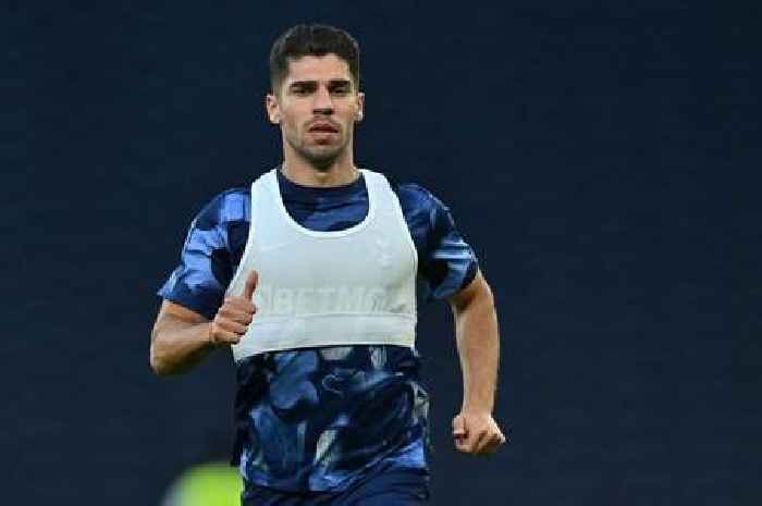 Manor Solomon and four Tottenham stars facing sliding doors summers under Thomas Frank