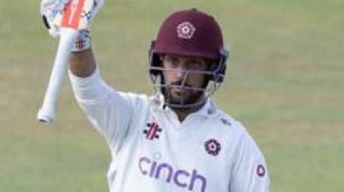 Zaib leads Northants' recovery against Middlesex