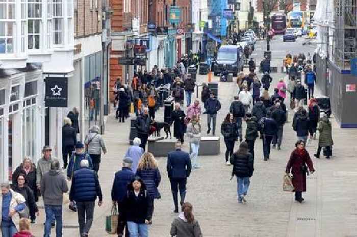 One-off payments worth £200 landing in UK bank accounts