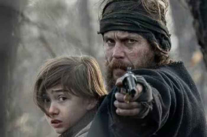 Netflix fans issue 'brutal' warning about 'fantastic' new period drama