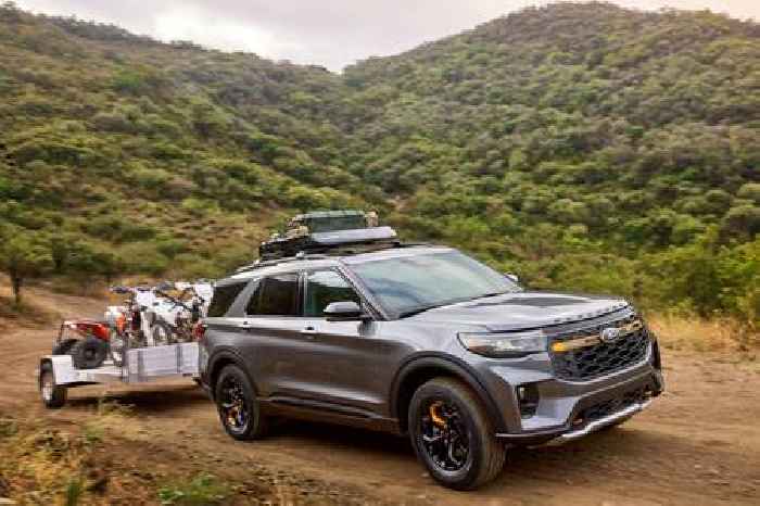 2026 Ford Explorer Tremor Arrives Officially With Off-Road Pizzaz and Two Engine Options 