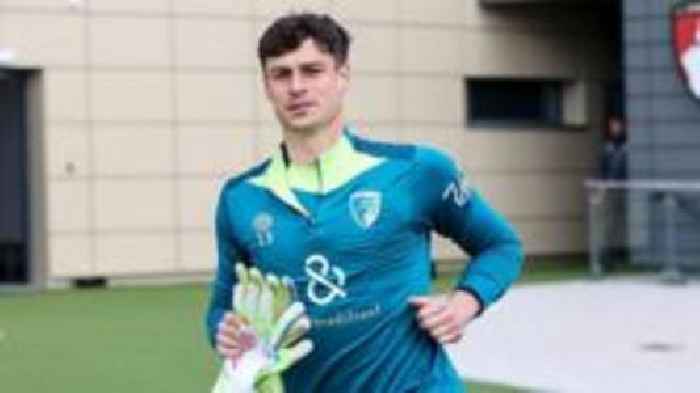 Arsenal set to sign Chelsea goalkeeper Kepa
