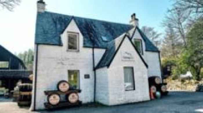 Historic inn at the heart of Scottish mountaineering up for sale
