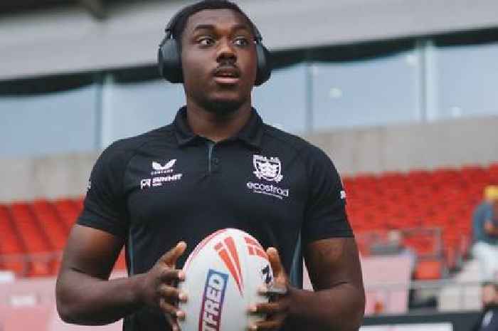 Matt Peet's straight response to Sam Eseh talk with Hull FC transfer fee mooted