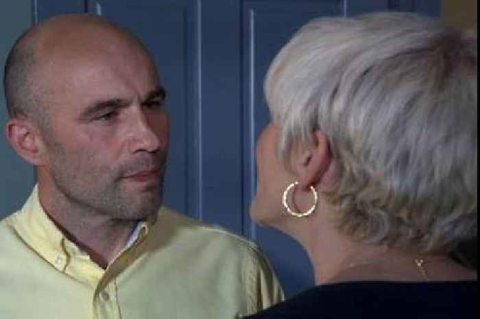 BBC EastEnders' fans 'work out' Mitchell death twist after Christmas 'foreshadowing'