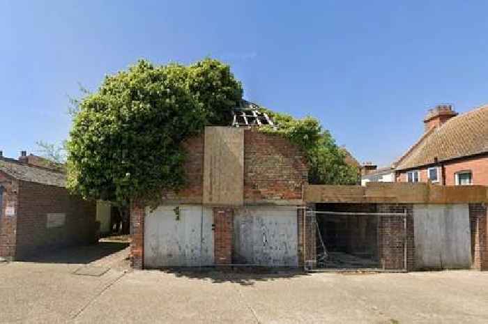 Dilapidated garages in Kent town at centre of High Court planning wrangle
