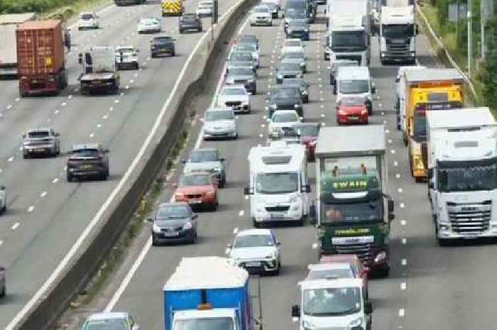 Kent M25 Live updates as delays build near Sevenoaks after lorry crash