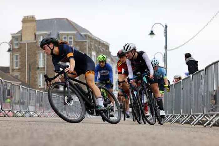 Johnstone 'ideal' for cycling criterium race as council urged to explore viability