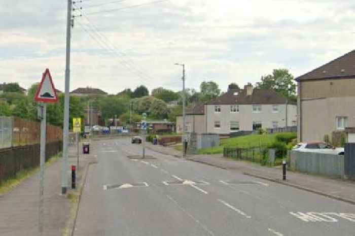 Man 'hit by car' in 'targeted attack' on Glasgow street