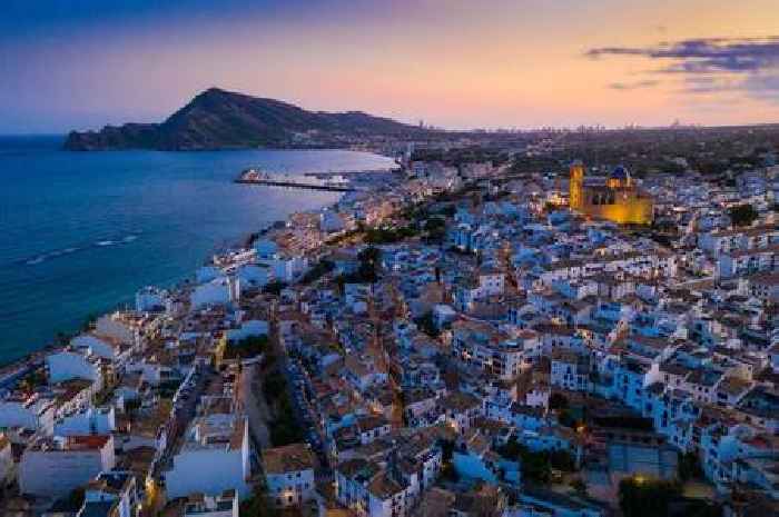 Picturesque Spanish holiday spot 'just like Mykonos' is 15 mins from Benidorm