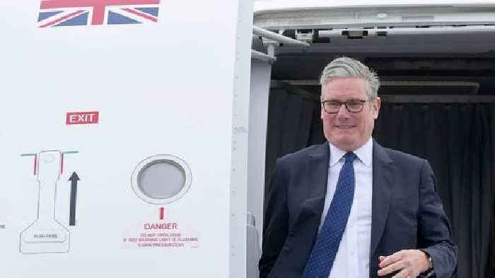  Starmer defiant over welfare cuts as London mayor hits out at proposals