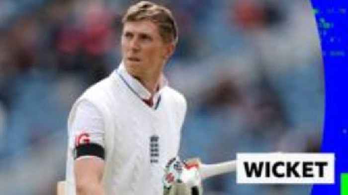 'Out of nowhere!' - Crawley caught for 65 as India finally make breakthrough