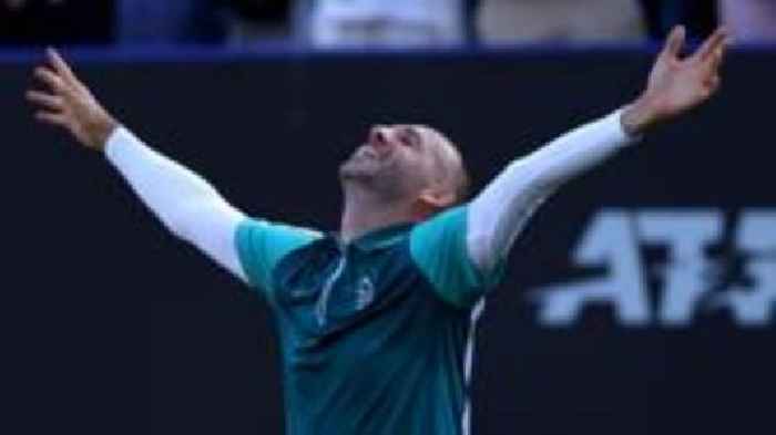 Emotional Evans beats second seed Paul at Eastbourne
