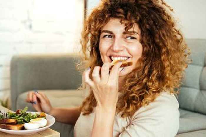 Cardiologists list two of the best foods that lower cholesterol 'like statins'