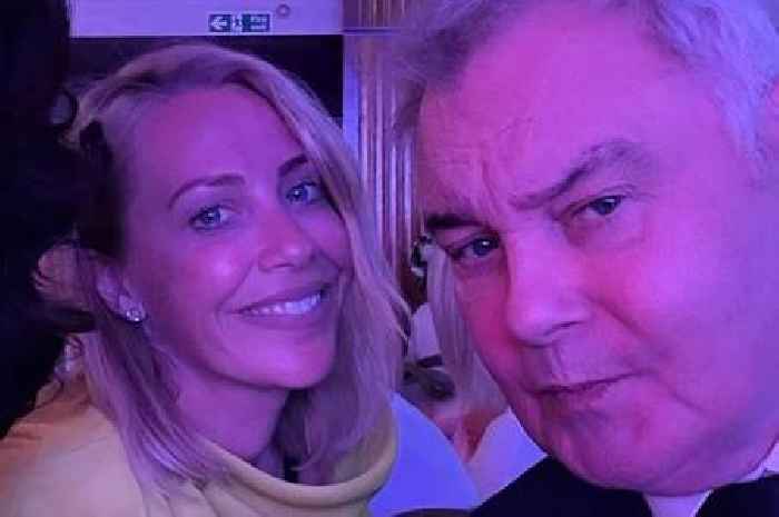 Eamonn Holmes booed and heckled on stage at TRIC Awards ceremony