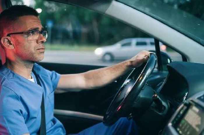 Highway Code guidance on 'zip merging' in queues and drivers who try to stop it