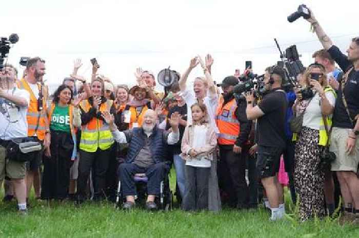 Revellers pour into Glastonbury Festival as gates open for 2025