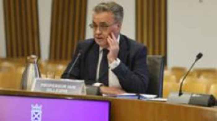 'Incompetent' former university boss considers returning £150,000 payout