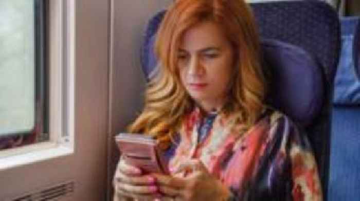 No phone signal on your train? There may be a fix - by 2028
