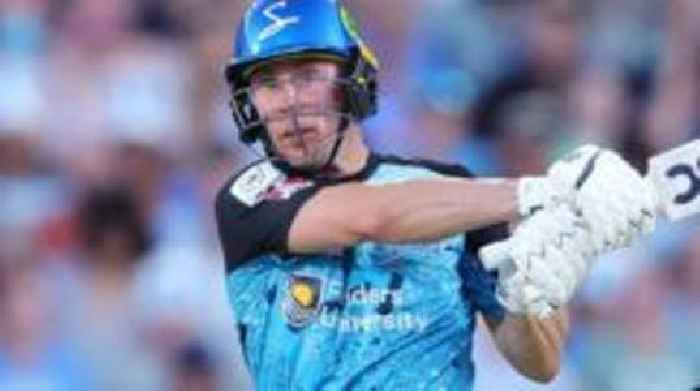 Hampshire sign Australian batter Lynn for T20 Blast