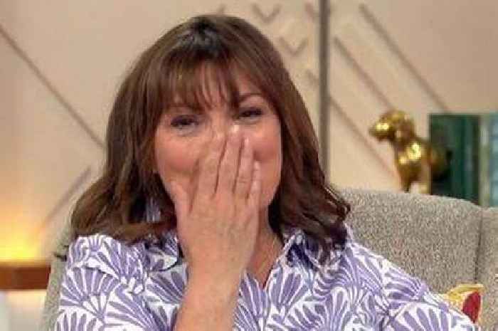 Lorraine Kelly details rule break at Buckingham Palace as she says 'I'm in trouble'