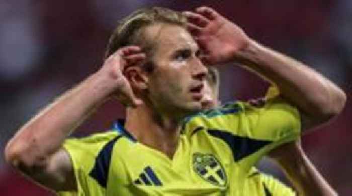 Celtic buy Sweden's 'exciting' Nygren from Nordsjaelland