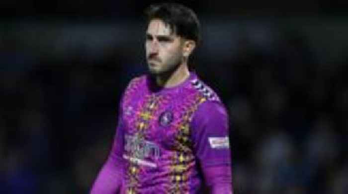 Blackpool sign Argentine keeper Ravizzoli